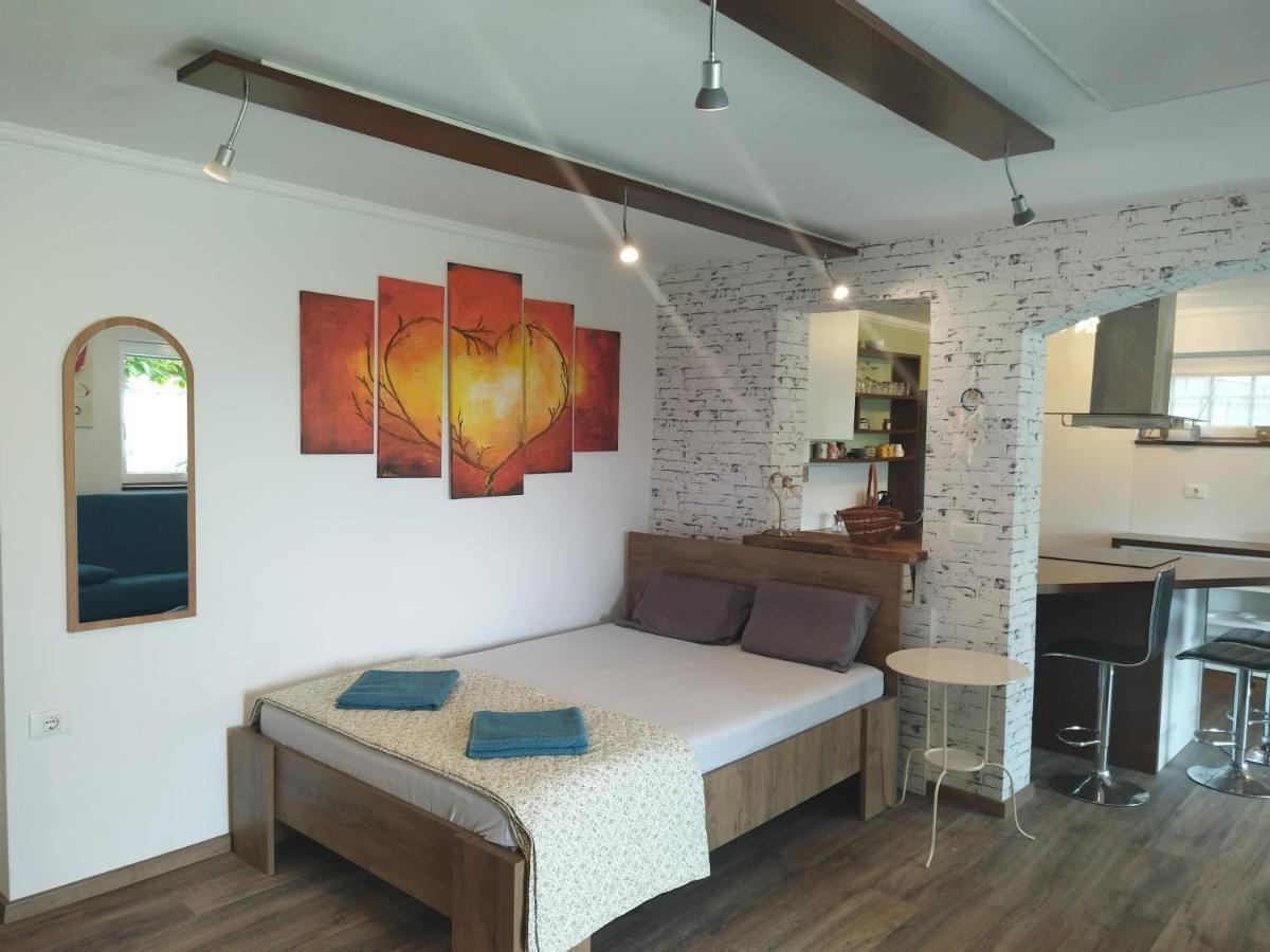 לוסיה Apartma Salvia-Guest House מראה חיצוני תמונה