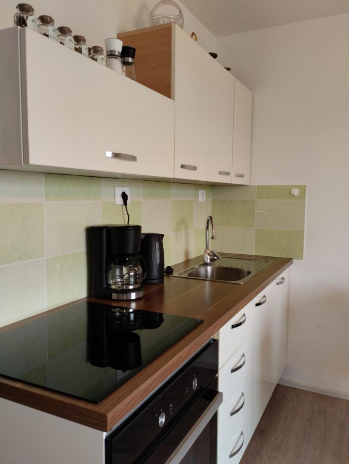 לוסיה Apartma Salvia-Guest House מראה חיצוני תמונה